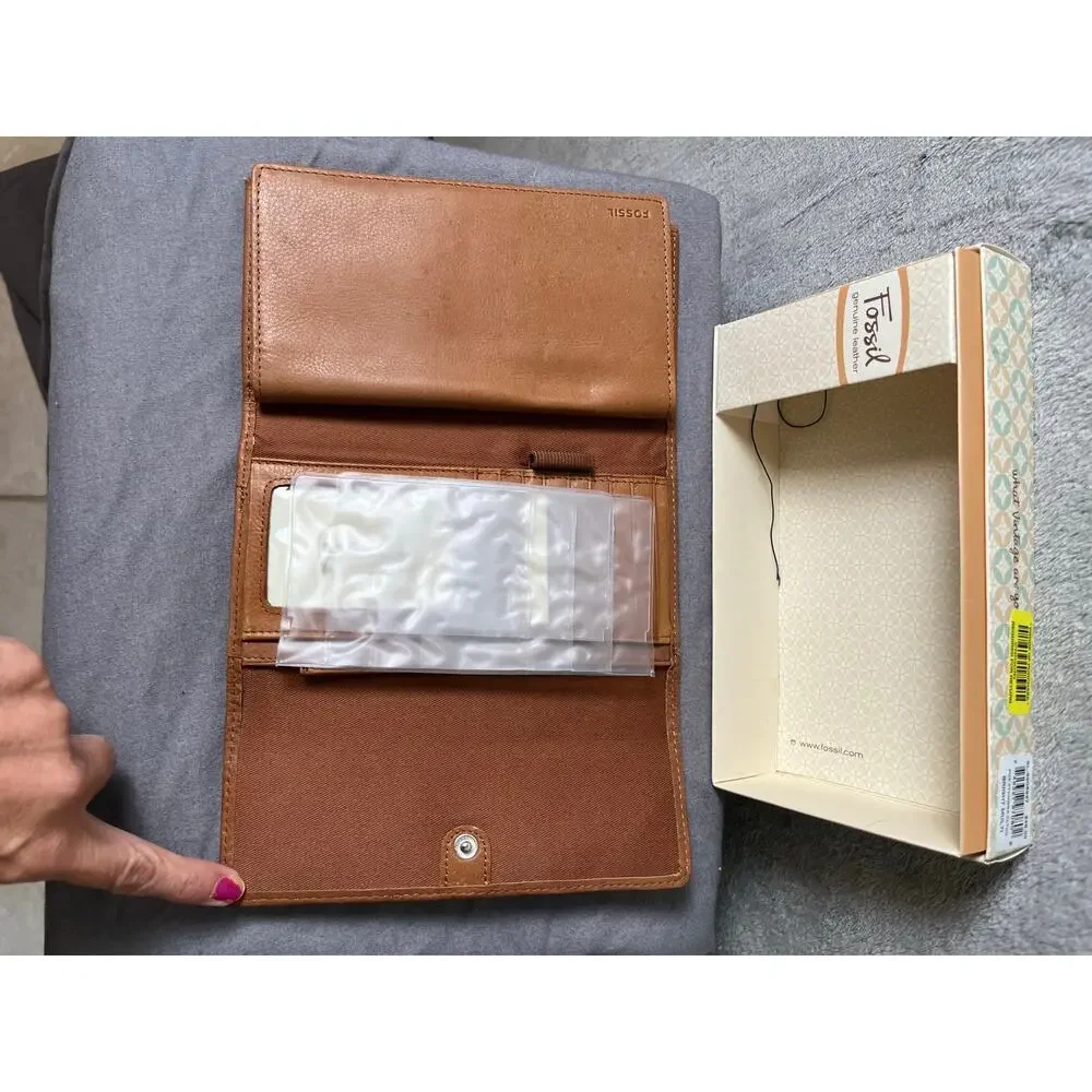 Fossil leather colorblock
